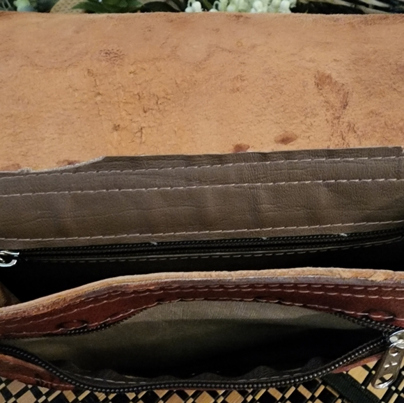 Handmade vintage leather Jerusalem handbag from the holy. Women's leather purse - Picture 8 of 9